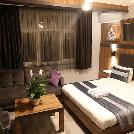 Aparthotel La Serena &